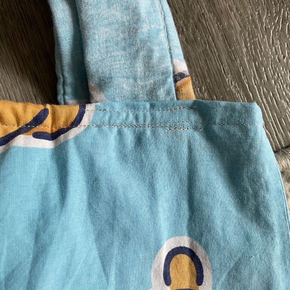 SOLD!! Upcycled handmade Winnie the Pooh shoulder bag - Picture 4 of 6